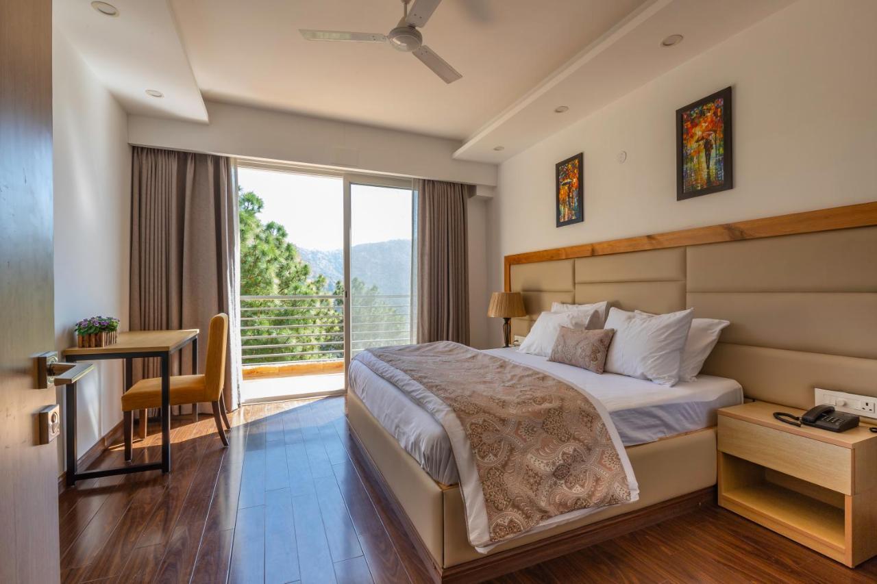 Pine Maderas By Embrace Apartment Kasauli Exterior photo